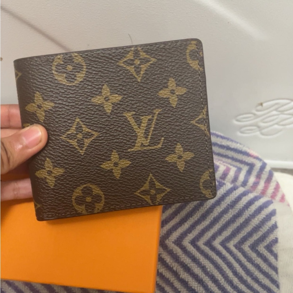 Louis Vuitton Monogram Canvas Wallet